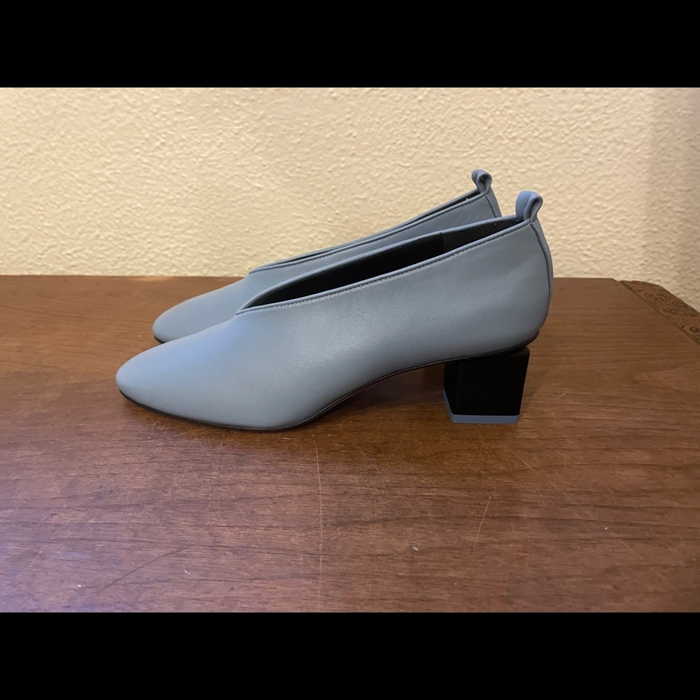 Gray Matters Mildred pump in blue, size 37.5